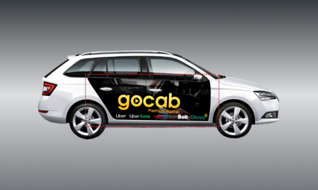 auto taxi z oklejeniem firmy gocab, uber, bolt freenow